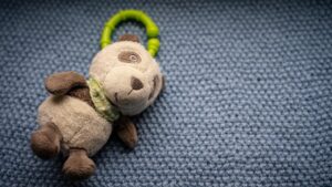 未経験から保育士になるための年収はどのくらい？