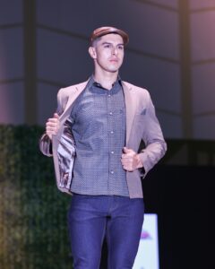 保育士未経験の転職面接に適した服装はスーツで決まり？