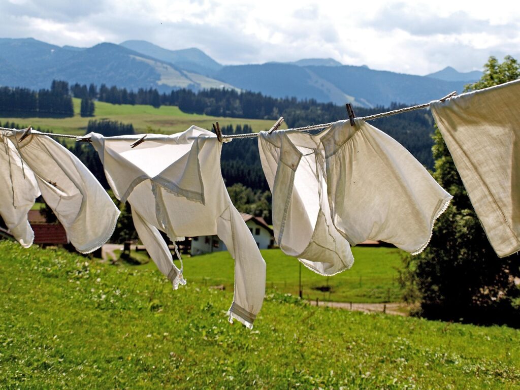 保育士未経験の転職における夏の服装と汗対策は？
